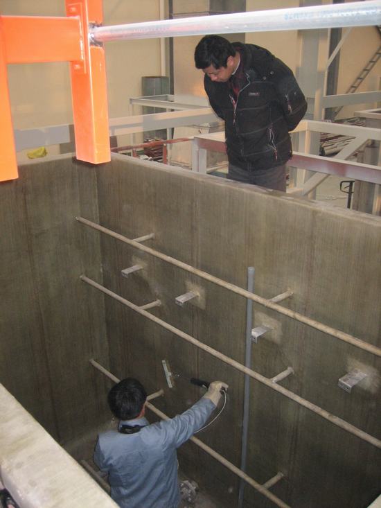 上海熊猫机械(集团)有限公司铸件水泵的电泳槽耐压检测